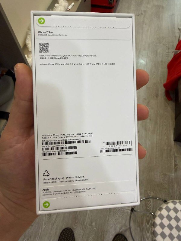 iPhone 17pro 256 синий с физической сим-картой 2