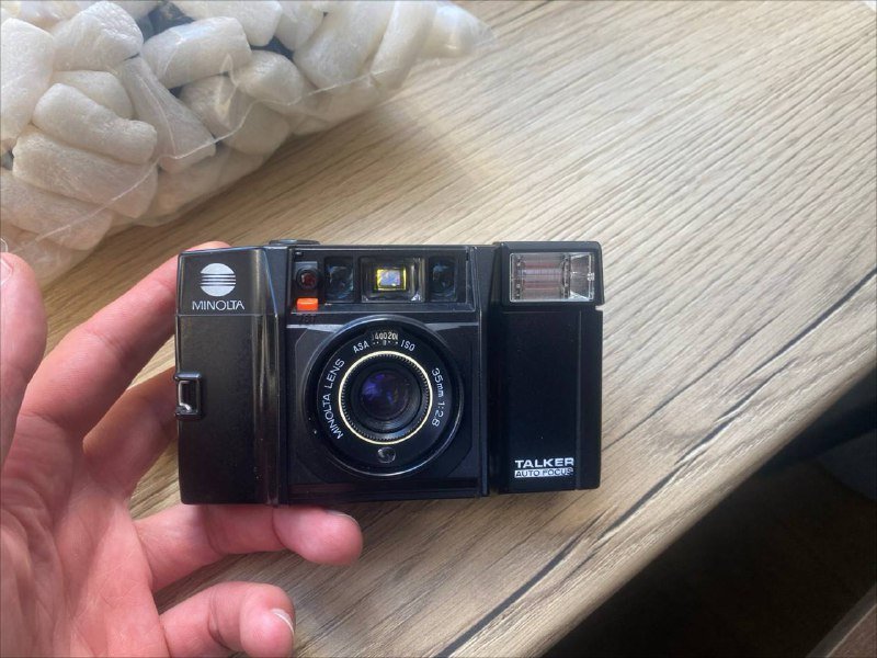 Пленочный фотоаппарат Minolta Talker