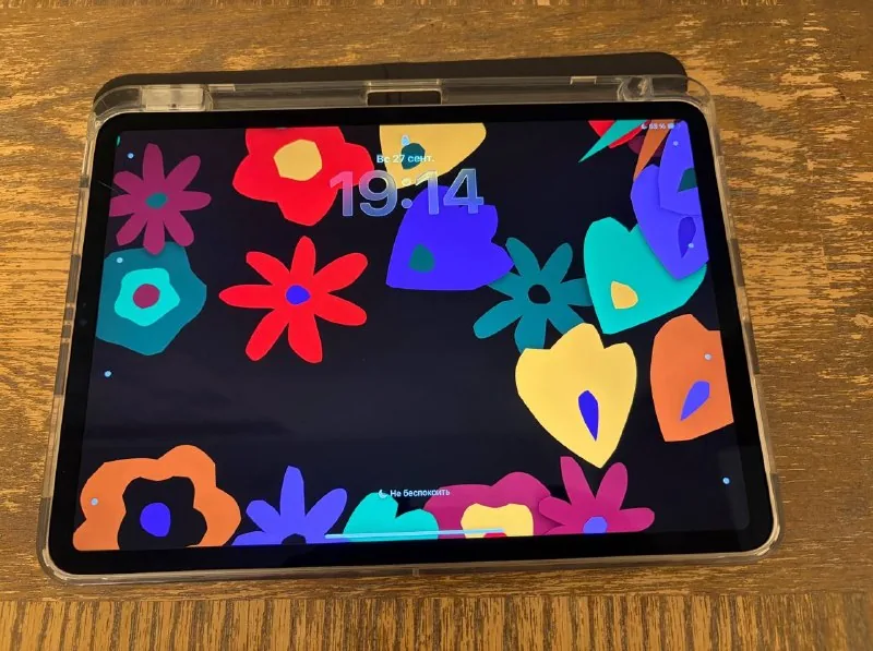 iPad Pro 11 256 ГБ M2 4-го поколения с Pencil 2 1