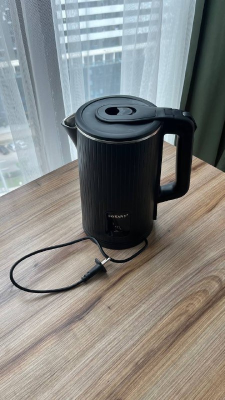 Выпрямитель Dyson Corrale HS07, лампа Xiaomi Mi LED, чайник, блендер, доски 2