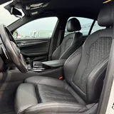 BMW 5 G30 518D 8