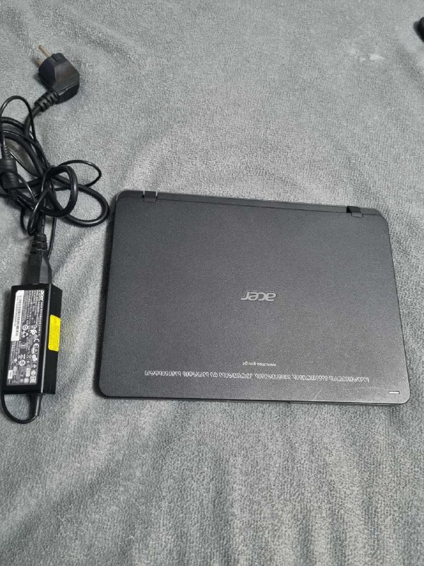 Ноутбук Acer 11 дюймов, 4Гб RAM, SSD 64Гб