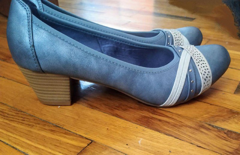 Туфли на маленьком каблуке 41 размера 3