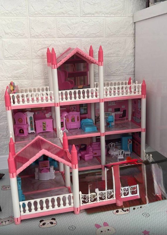 Домик с куклами