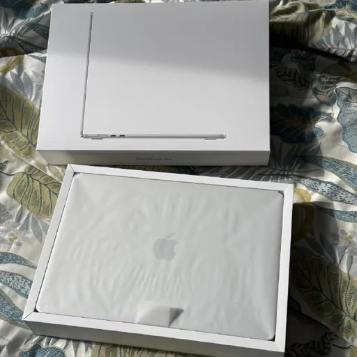 MacBook Air 15 M5 24GB 1TB