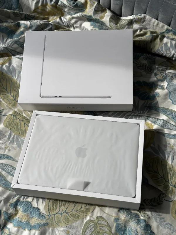 MacBook Air 15 M5 24GB 1TB 1