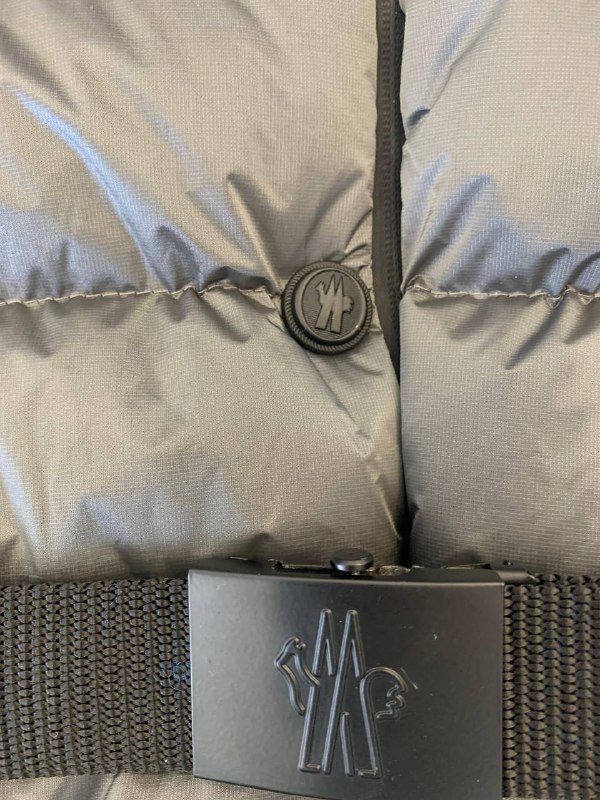 Молодежная куртка Moncler размер Л 9