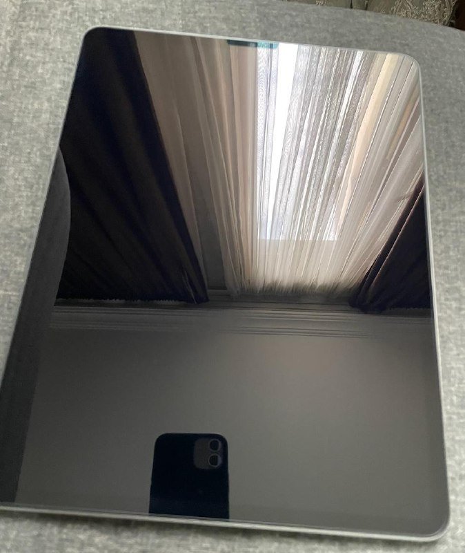 iPad Pro 12.9" 6 поколение M2 512ГБ Wi-Fi Space Gray 2