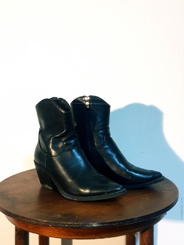 казаки демисезонные экокожа 37 р-р 2