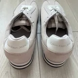 Кроссовки Adidas Ozweego и Calvin Klein 10