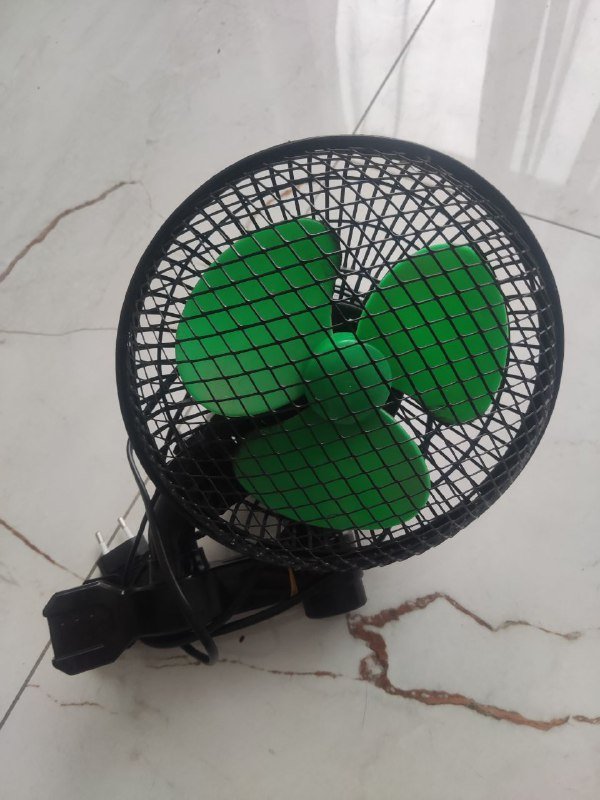 Гроу оборудование с двумя ростовыми боксами, лампами, вентиляторами и аксессуарами 6