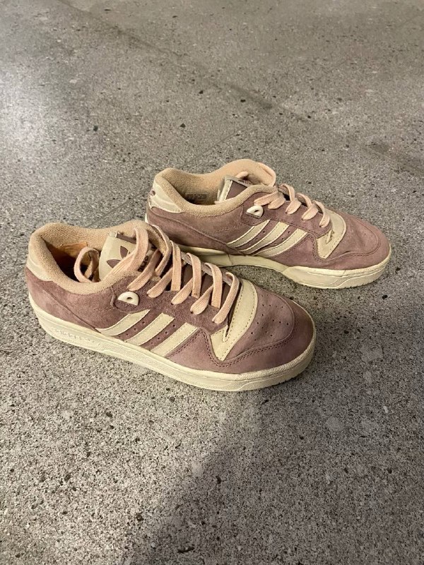 Кроссовки adidas rivalry женские UK 4 2