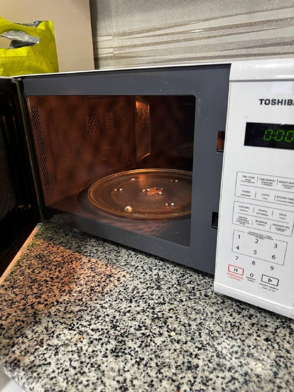 Микроволновая печь Toshiba 2