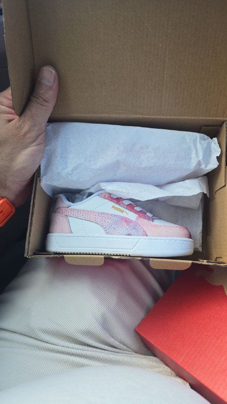 Три пары женских кроссовок Puma 7