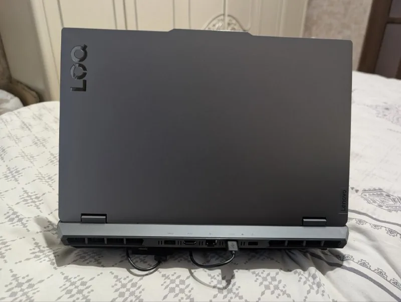 Ноутбук Lenovo LOQ 1