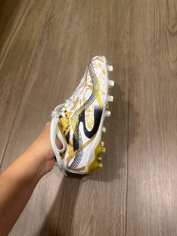 Детские футбольные бутсы р-р 32 3