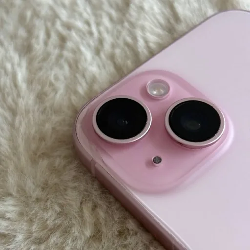 iPhone 15, 128 ГБ, розовый