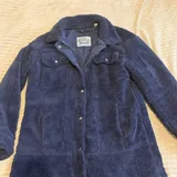Пальто Calvin Klein, пальто Zara, меховушка Levi’s, жилетка, курточка Puma 5