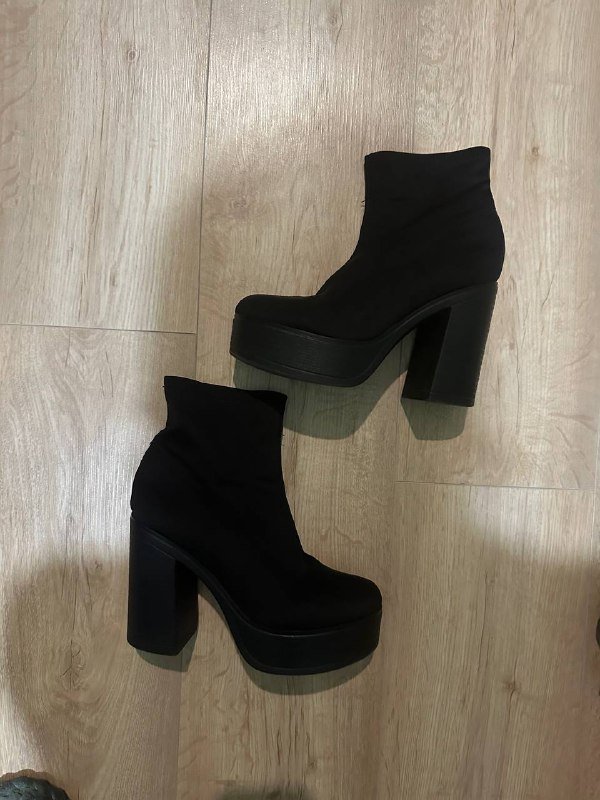 Новые высокие ботинки размер 37-38 4