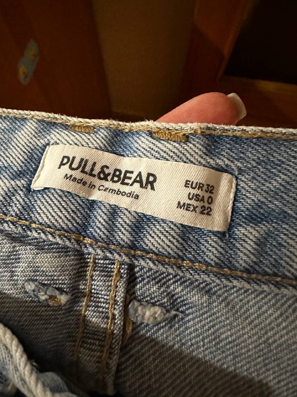 Джинсы PULL&BEAR MOM светло-голубые, размер 32 XS-S 2