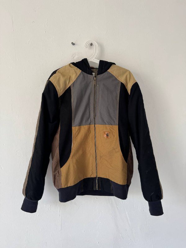 казаки, куртка Carhartt, куртка, серьги, майка, толстовка, футболка comme des garcons, рубашка/блузка 2