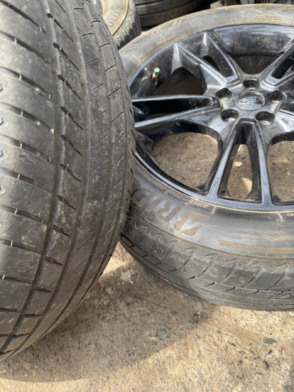 Комплект колес R19, диски Ford, резина Bridgestone 5