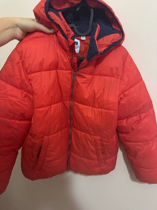 Куртка Okaidi, сапожки Quechua, сапожки Zara, кеды Levi’s 1