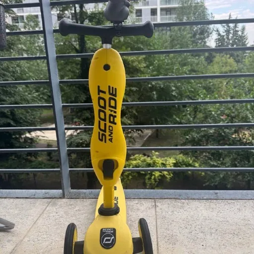 Детский самокат Scoot and Ride