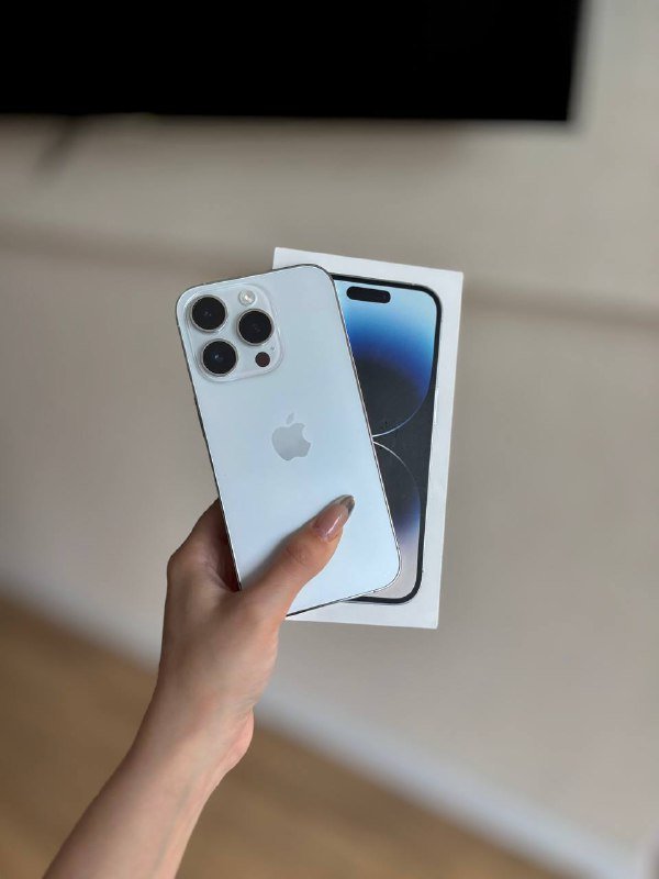 iPhone 14 Pro 1TB, Xiaomi электросамокат, Xbox контроллер 2