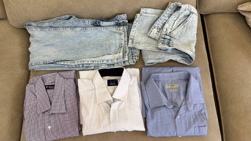 Джинсы размер М, рубашки размер L