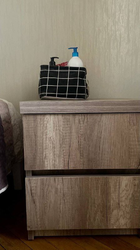 Прикроватная тумбочка 2 ящика 2