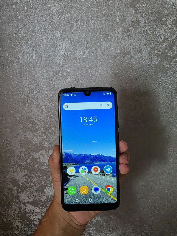 Смартфон Oukitel 2GB/16GB, 3G, WiFi 3