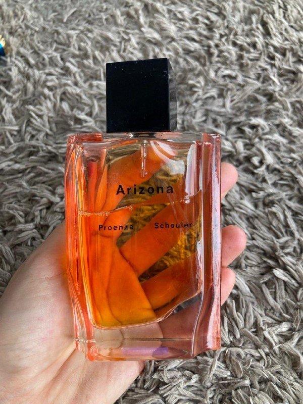 Наушники, парфюм, заварник, обувь, гирлянда, эспандер 7