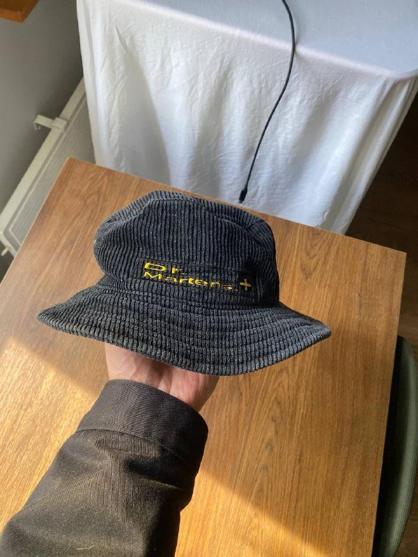 Панамка Dr.Martens вельветовая 1