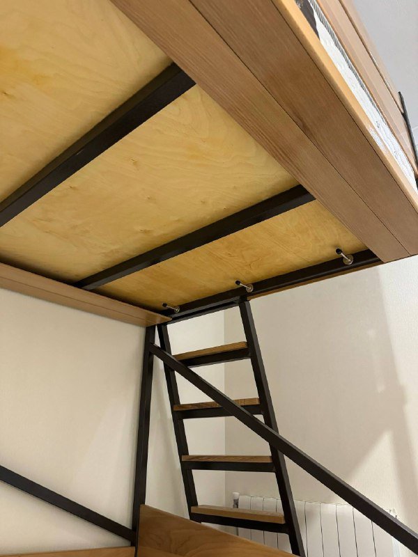 Двухъярусные кровати с матрасами 4