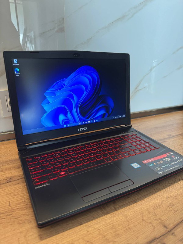 Игровой ноутбук MSI GL63 8RC
