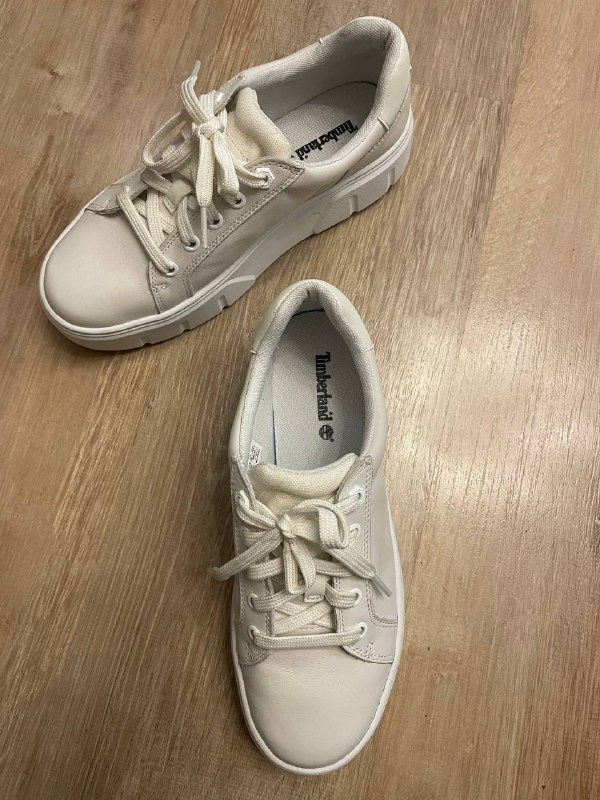 Женские кроссовки Timberland Laurel Court Low Lace-Up 2