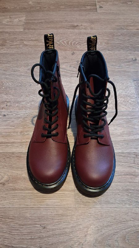 Ботинки Dr. Martens бордовые 38 размер