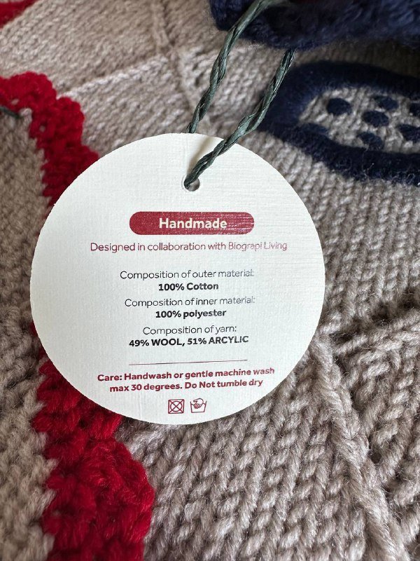 Подушка, плед в упаковочном мешочке 8