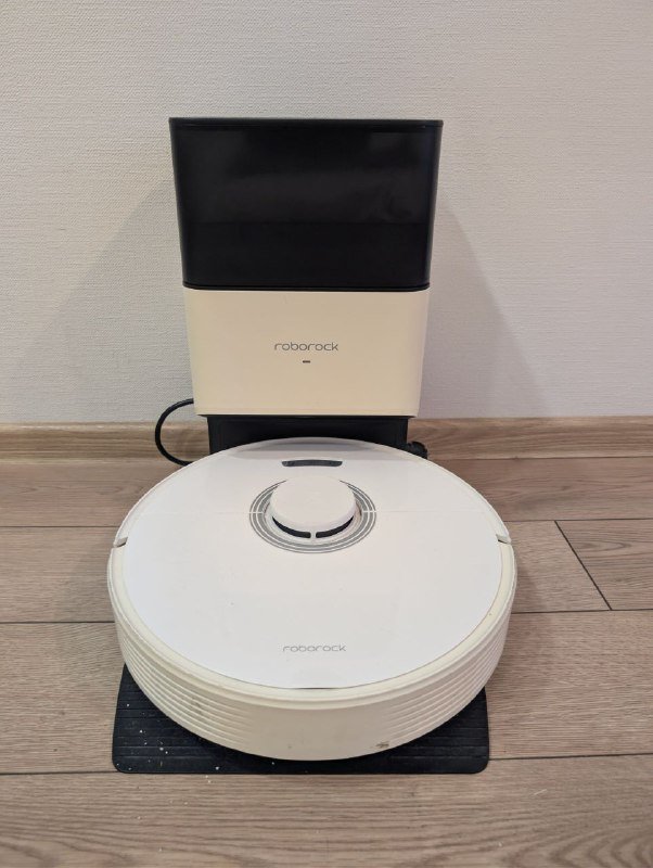 робот-пылесос roborock Q7 max plus, механическая клавиатура Steelseries apex 7 1