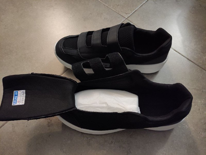 Мужские кроссовки размер 45 2