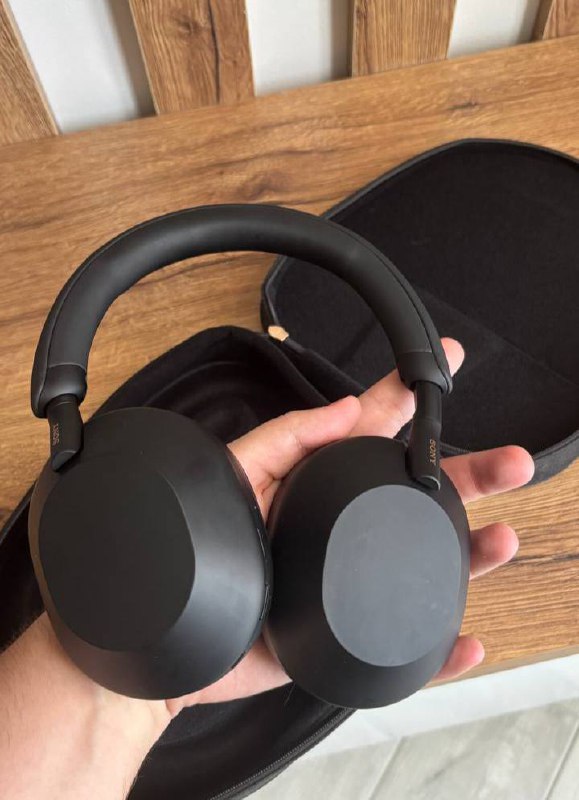 Наушники Sony XM5 черные