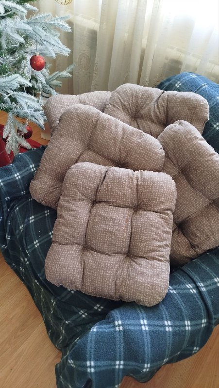 Подушки HASSELURT 40x40x8 brown 5 шт 3