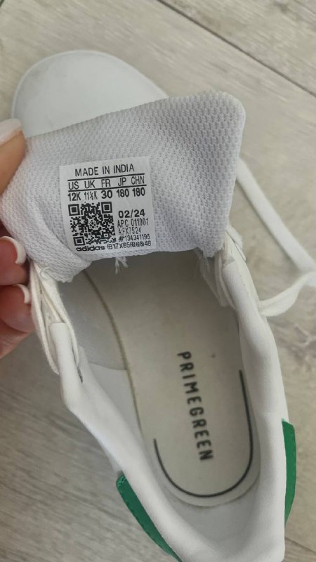 Детская обувь Адидас, Найк 2