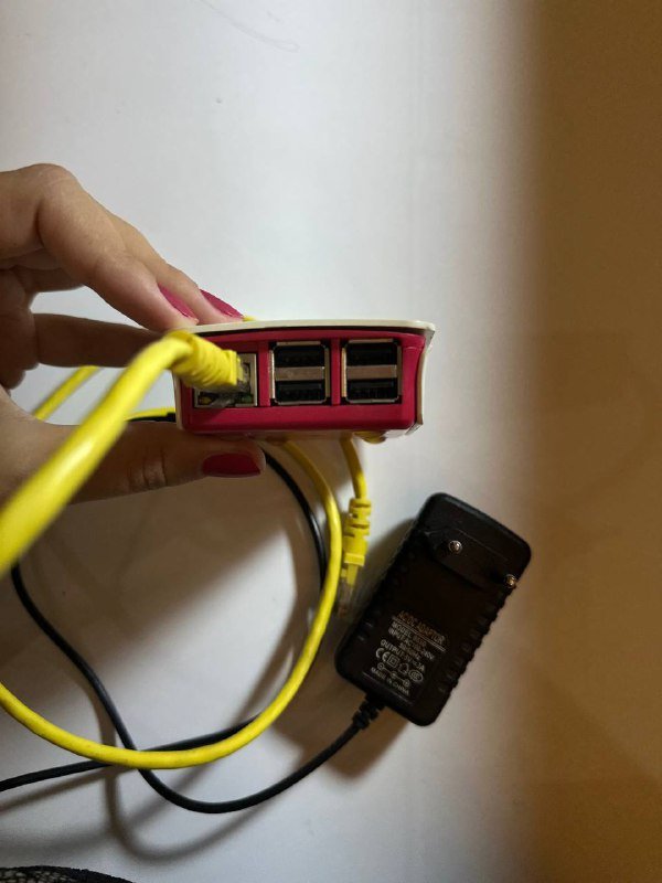 Чехлы на айфон iPhone 14 Pro Max бордовый новый 8