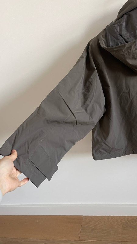 Uniqlo легкая куртка XS 5