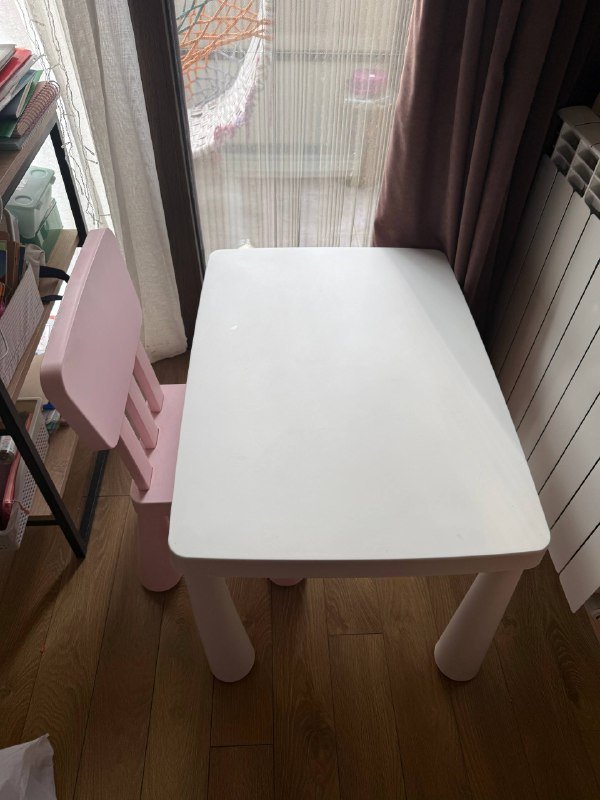 Стол и стул Икея