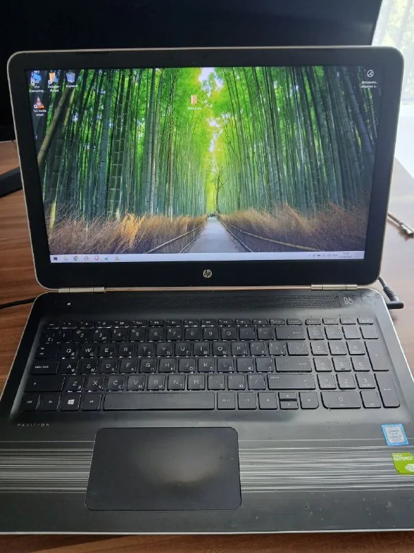 HP ноутбук 1