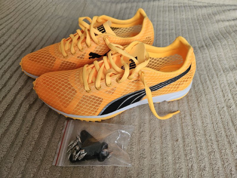 Лёгкие кроссовки puma, размер 41, с шипами 3