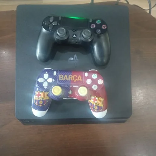 PlayStation 4 Slim 1TB